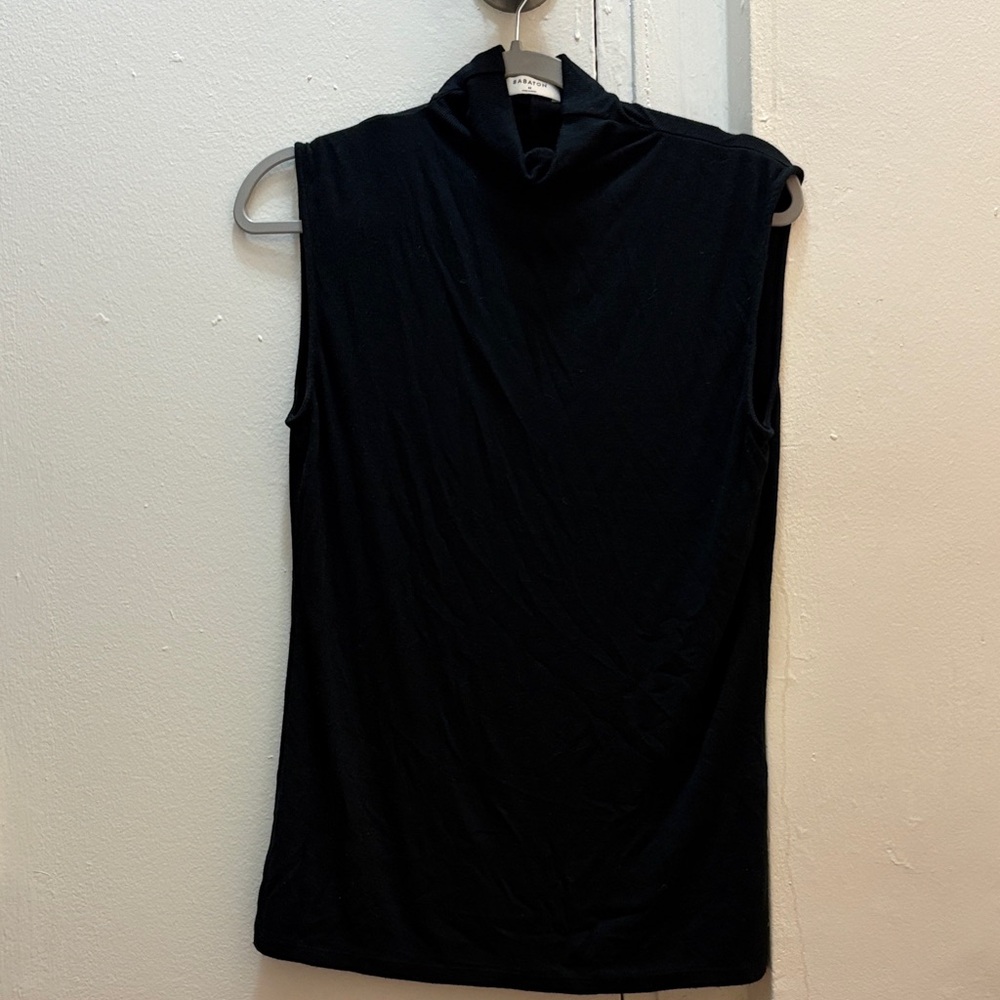 Babaton Black Sleeveless Turtleneck Top Medium